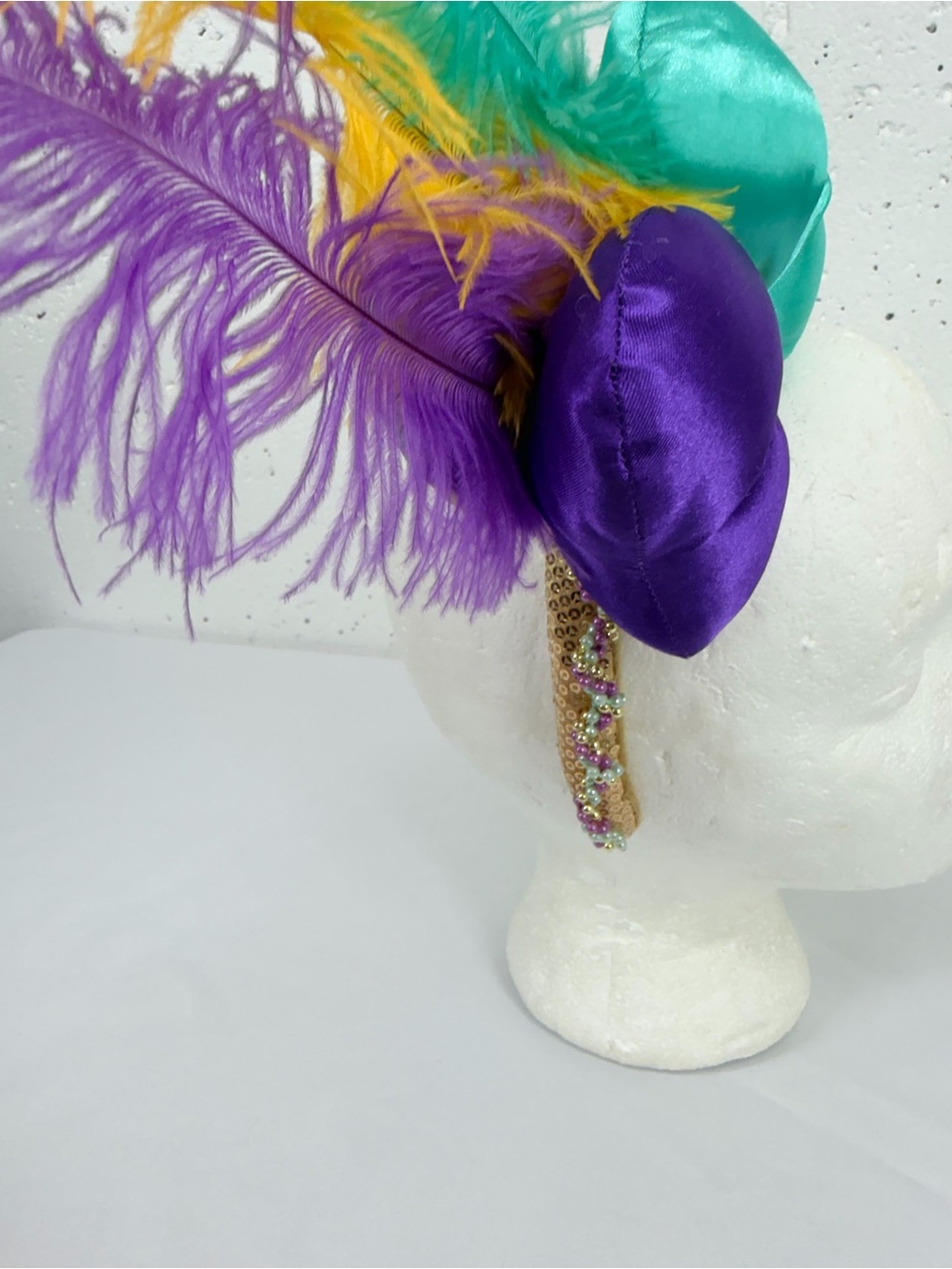 Disney Parks Mardi Gras Minnie Mouse Ears - Picture 10 of 14